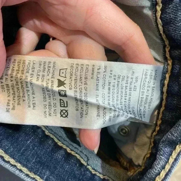 DENIZEN from Levi's 208 Faded Blue Regular Fit Tapered Leg Denim Jeans - Picture 8 of 9